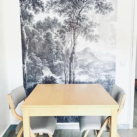 B001 Contemporain Au Coeur De * Cannes